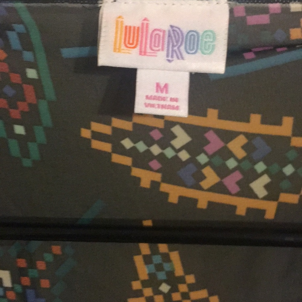 Lularoe Shirley - Picture 2 of 4